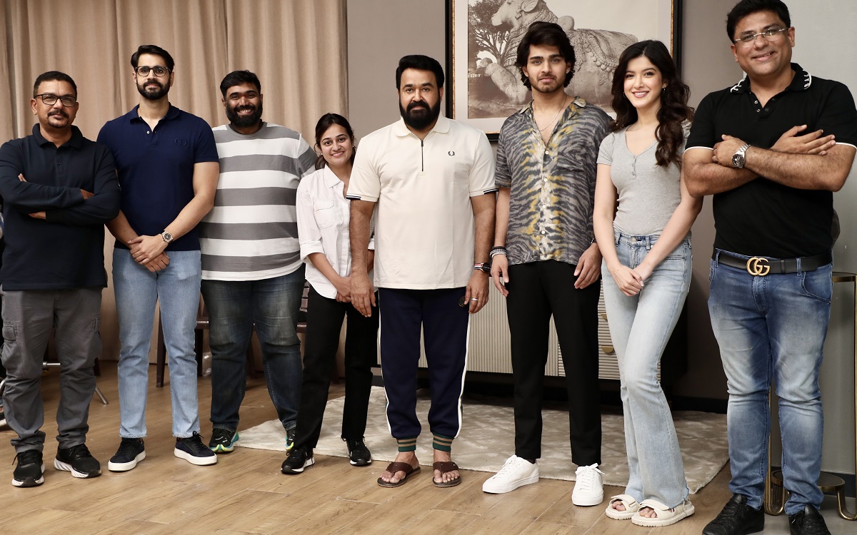 రోషన్ మేకా, మోహన్ లాల్ ‘వృషభ’ ముంబైలో ప్రారంభమైన కొత్త షెడ్యూల్