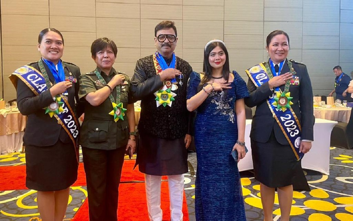 డాక్టర్ నరేష్ విజయకృష్ణకు అరుదైన గౌరవం- ఏఎంబి లెఫ్టినెంట్ కల్నల్ ‘సర్’ డాక్టరేట్ బిరుదు