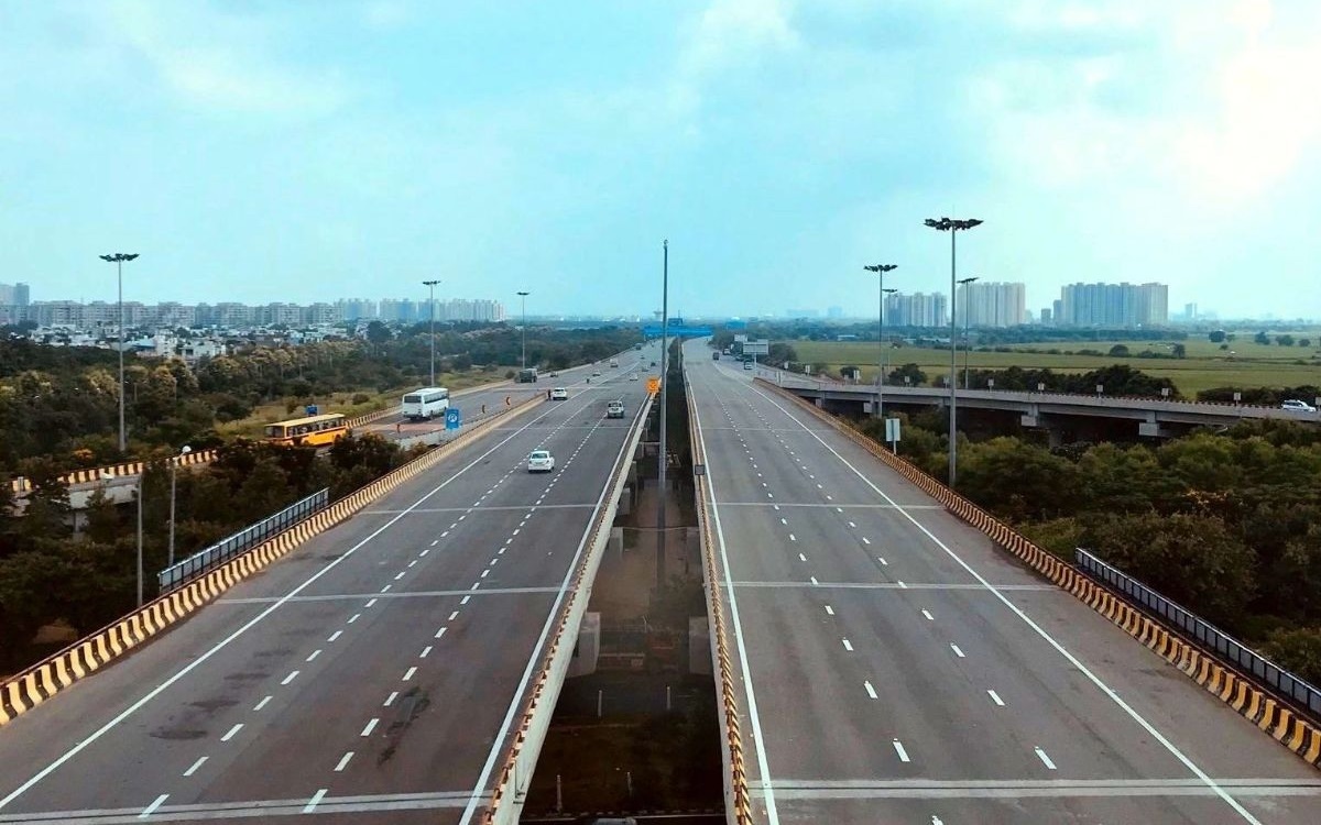 ఆంధ్రప్రదేశ్ రోడ్లు వర్సెస్ తెలంగాణ రోడ్లు.!