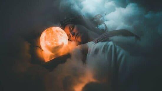 కలలో దేవుళ్లు కనిపిస్తే దేనికి సంకేతమో తెలుసా.. దేవుడు కనిపిస్తే మంచి జరుగుతుందా?