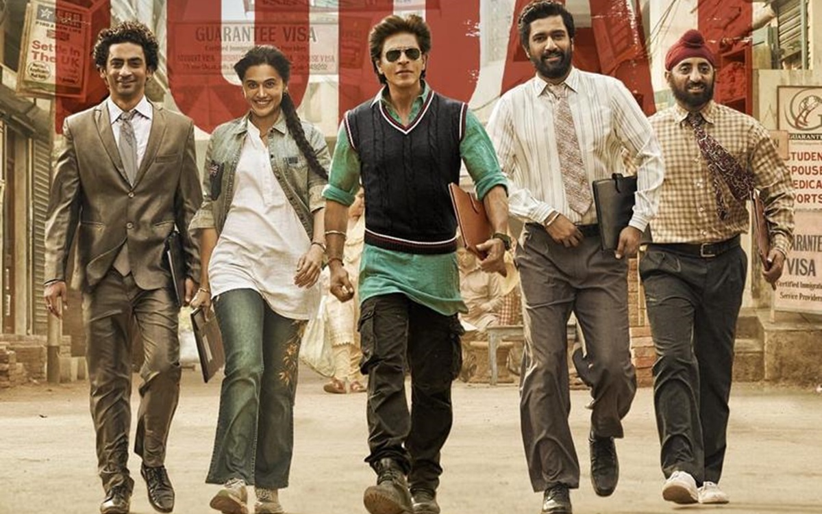 ‘డంకీ’ ఫస్ట్ డే ఫస్ట్ షో.. గైటీ గెలాక్సీలో డ్రమ్స్, బాణాసంచాతో షారూక్ అభిమానుల హంగామా..