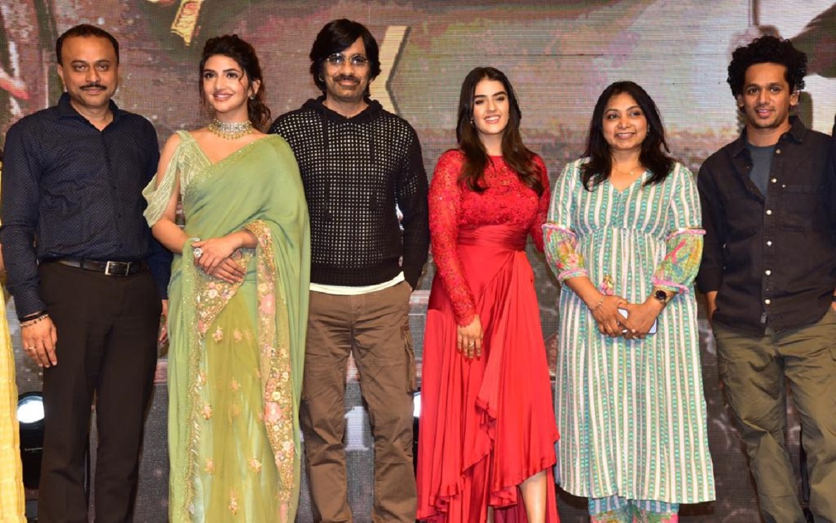 ఈగల్ లో ప్రేక్షకులు కొత్త రవితేజని చూస్తారు: ‘ఈగల్‌ x ధమాకా’ సెలబ్రేషన్స్‌ లో రవితేజ