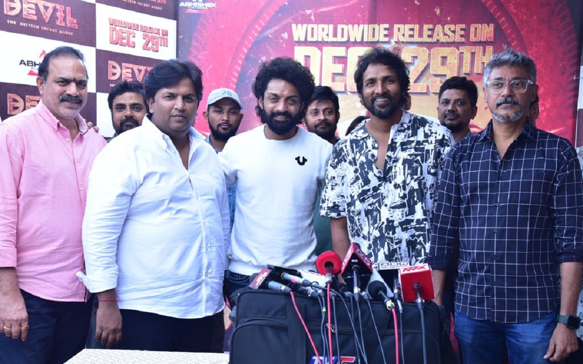 ‘డెవిల్’ సినిమా ఇంత పెద్ద సక్సెస్ చేసిన అభిమానులకు ధన్యవాదాలు : కళ్యాణ్ రామ్