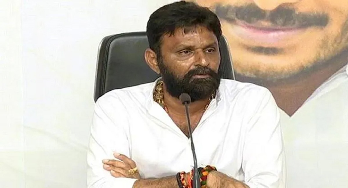 వైఎస్సార్ పరువు తీసేసిన కొడాలి నాని.!