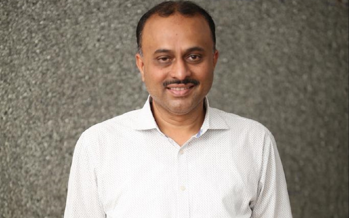 ‘ఈగల్’ క్లాసిక్ స్టయిలీష్ మాస్ యాక్షన్ ఎంటర్ టైనర్ : నిర్మాత టీజీ విశ్వ ప్రసాద్