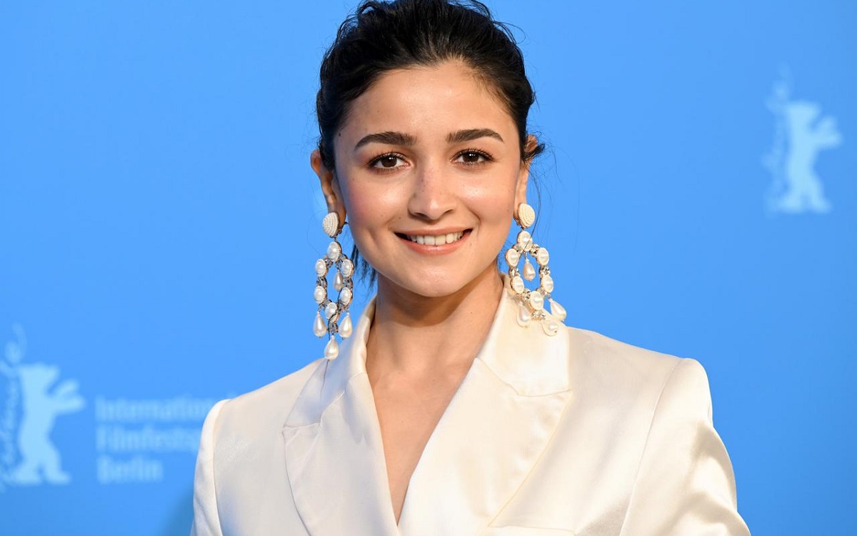 సినిమాల ఎంపికలో రాజమౌళి సలహా పాటిస్తా: బాలీవుడ్‌ నటి అలియా భట్‌ వెల్లడి!