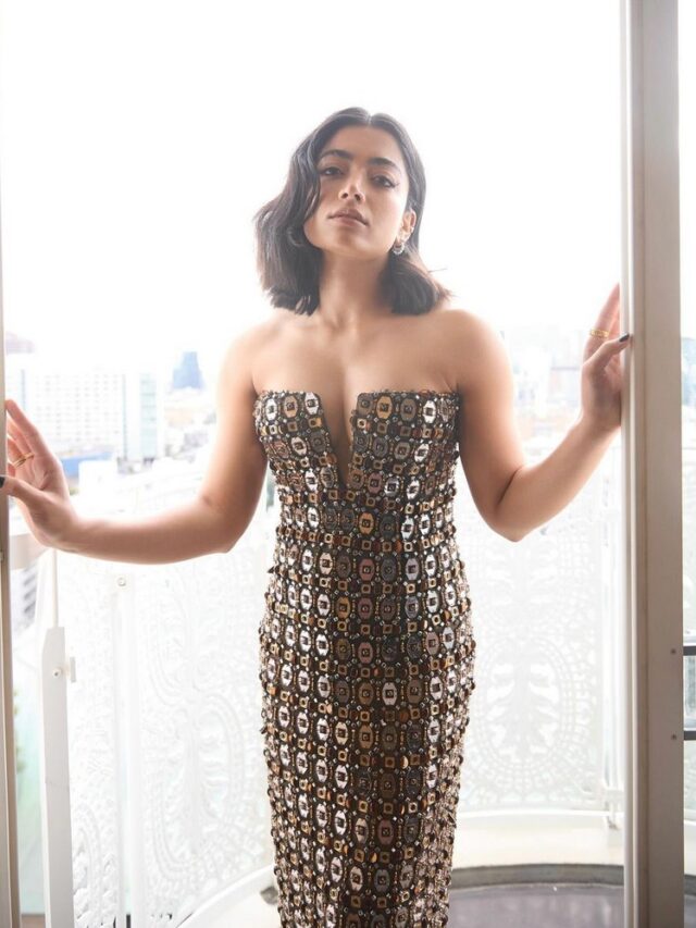 Rashmika Mandanna Sexy Clicks