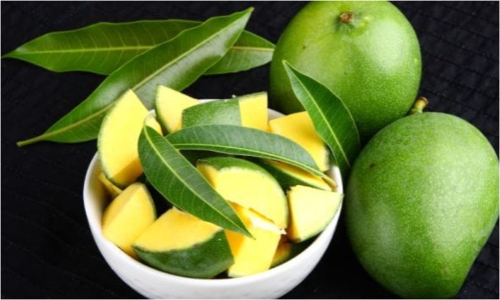 Raw Mango: ప్రతిరోజు పచ్చిమామిడికాయలు తింటే ఏం జరుగుతుందో తెలుసా?
