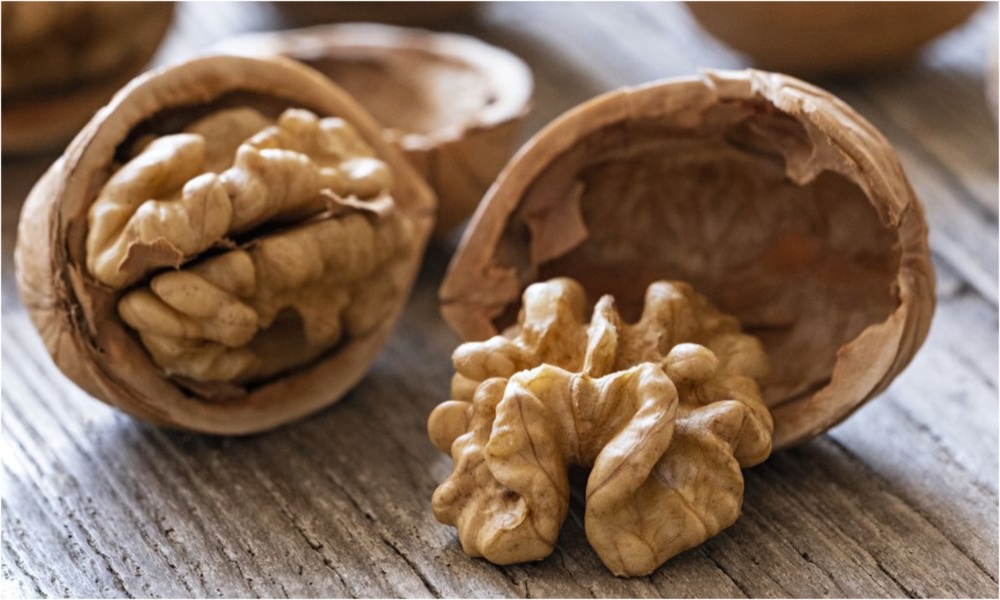 Walnuts: సమ్మర్ వాల్ నట్స్ తింటున్నారా.. అయితే ఇది తెలుసుకోవాల్సిందే!