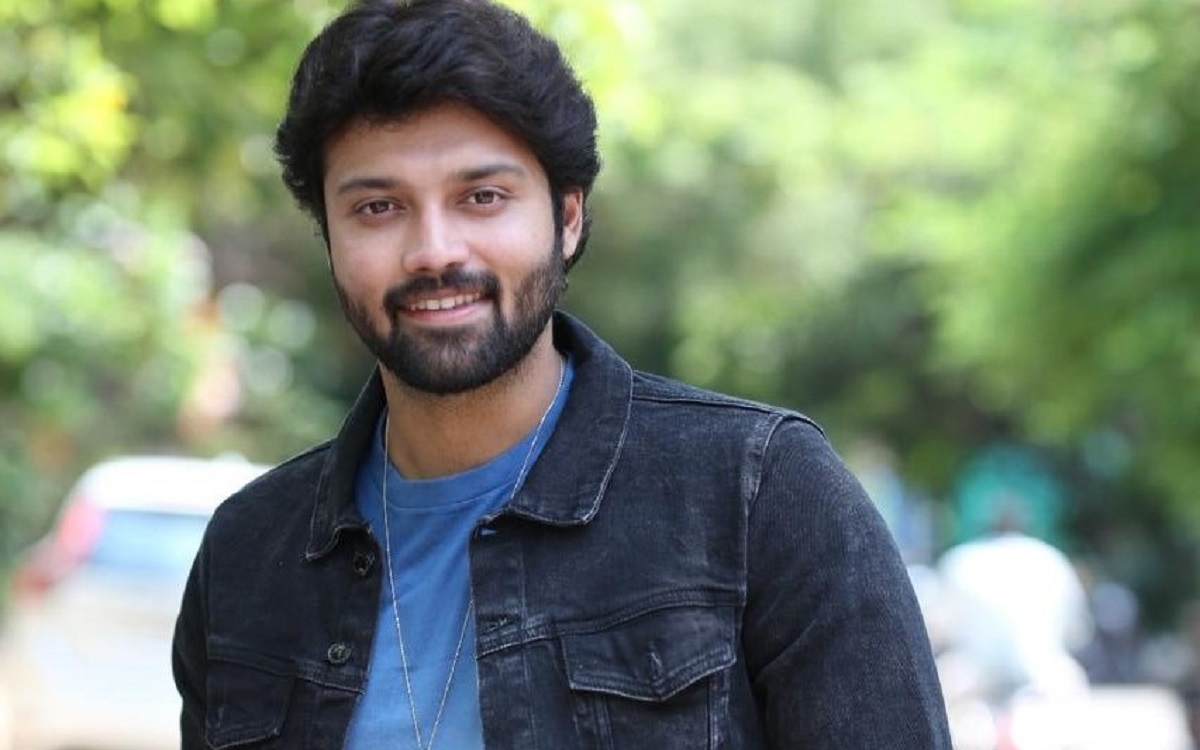 ‘ల‌వ్ మీ’తో ఓ డిఫ‌రెంట్ మూవీ చూశామ‌ని ప్రేక్ష‌కులు ఫీల్ అవుతారు: హీరో ఆశిష్