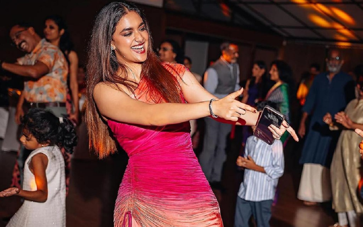 ‘బేబీజాన్‌’లో కేక పుట్టించిన కీర్తి సురేశ్‌