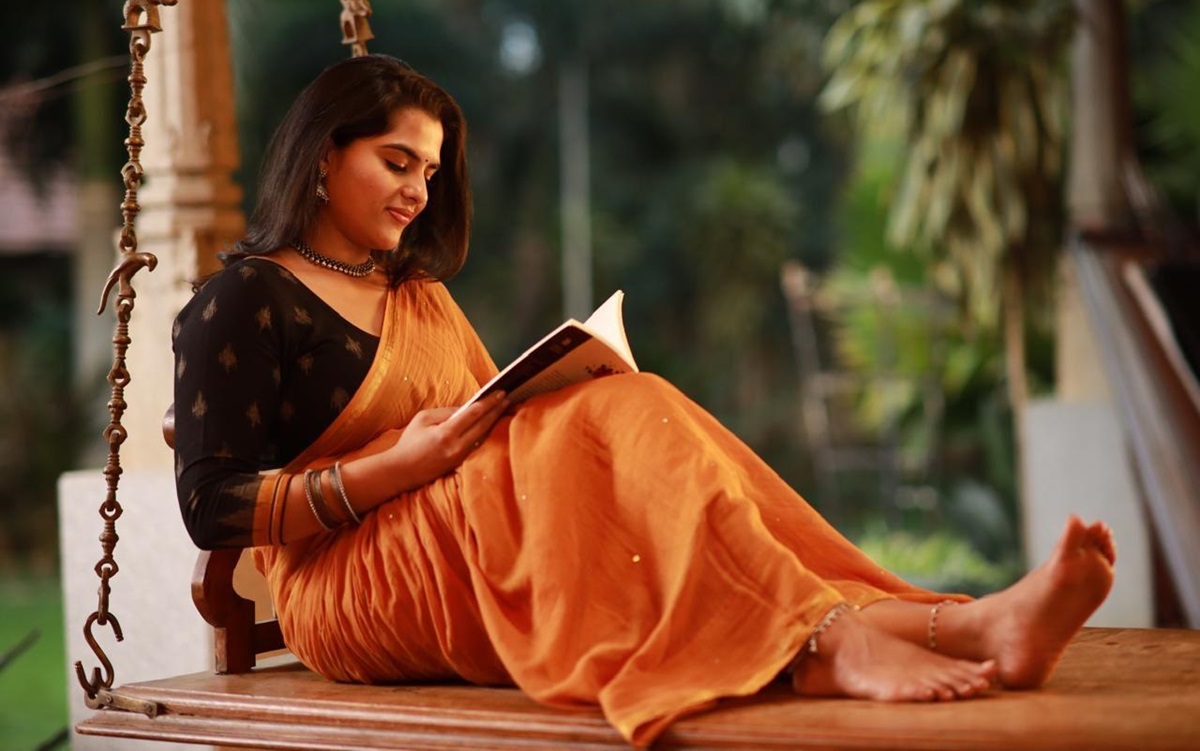 VYRL సౌత్ రెండు కొత్త చార్ట్ బస్టర్స్ ను ఆవిష్కరించింది