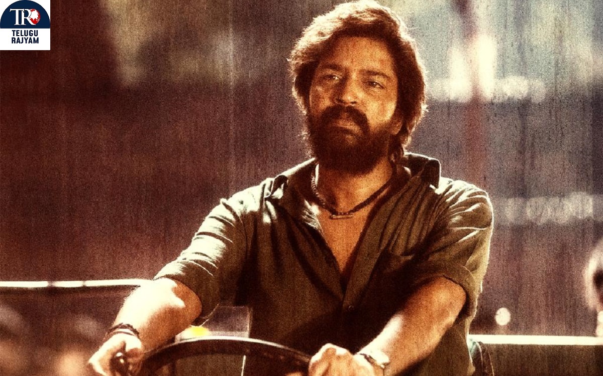 అల్లరి నరేష్ ‘బచ్చల మల్లి’ మాస్-అప్పీలింగ్ బర్త్ డే గ్లింప్స్ విడుదల, సెప్టెంబర్‌లో థియేట్రికల్ రిలీజ్