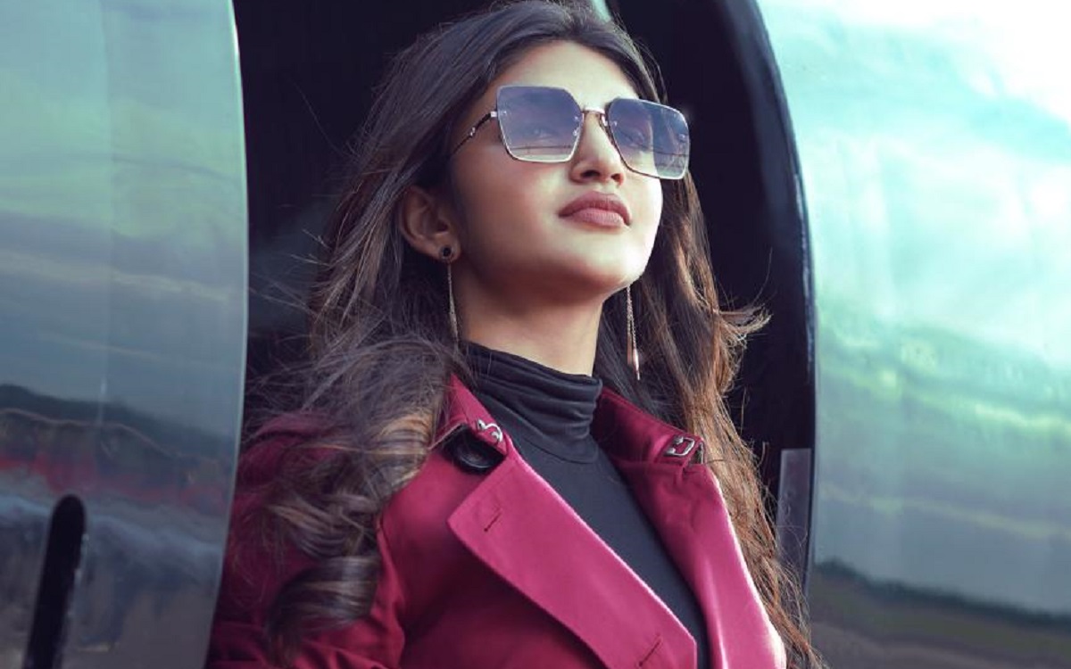 నితిన్ ‘రాబిన్‌హుడ్’ నుంచి లేడీ బాస్ నీరా వాసుదేవ్‌గా శ్రీలీల పరిచయం