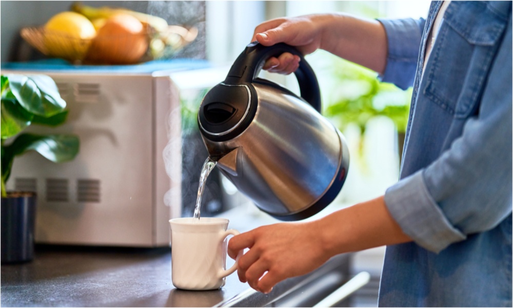 Health Tips:  ఖాళీ కడుపుతో వేడి నీటిని తాగుతున్నారా…ఇది తెలుసుకోవాల్సిందే?