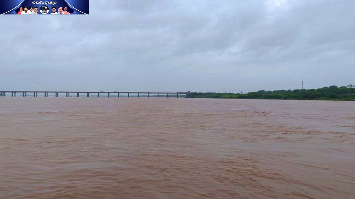 తల్లి గోదారీ.. ఇది కాదమ్మా నీ దారి!