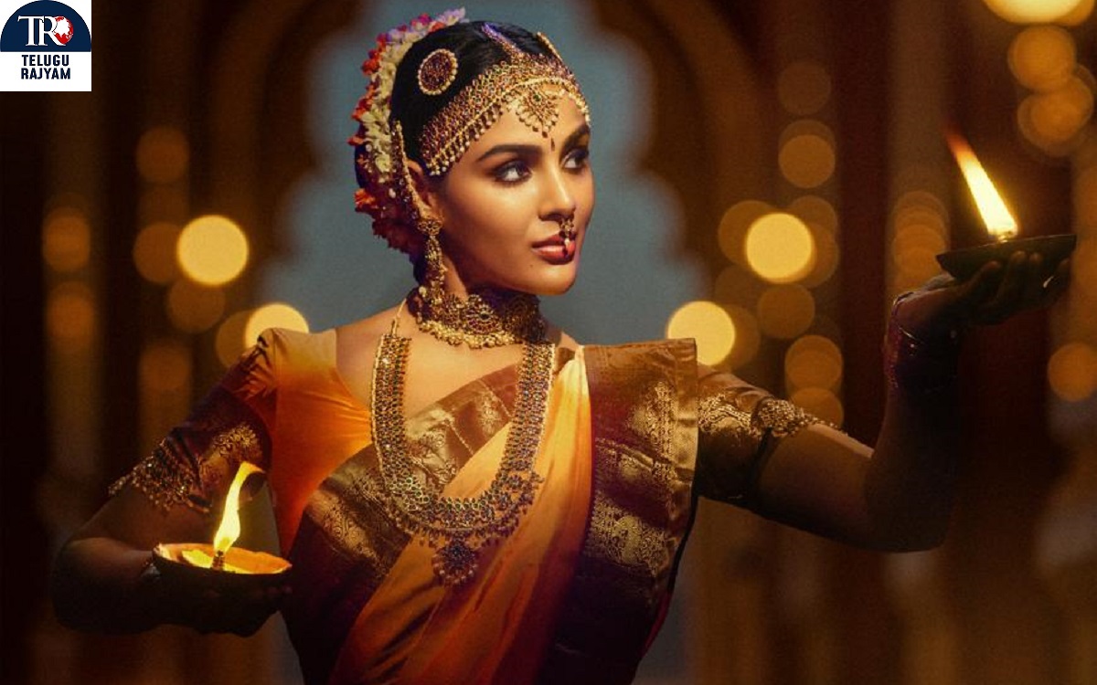 శర్వానంద్, #Sharwa37 నుంచి దియా గా సంయుక్త పరిచయం