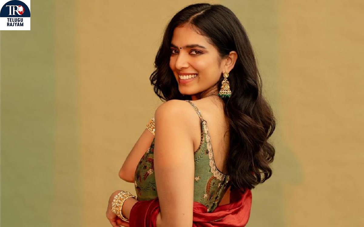 The Raja Saab: రొమాంటిక్‌ కామెడీతో ‘రాజసాబ్‌’: చిత్ర విశేషాలు పంచుకున్న మాళవిక