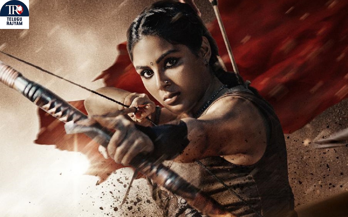 నిఖిల్ ‘స్వయంభూ’ నుంచి వారియర్ గా సంయుక్త ఫస్ట్ లుక్ రిలీజ్