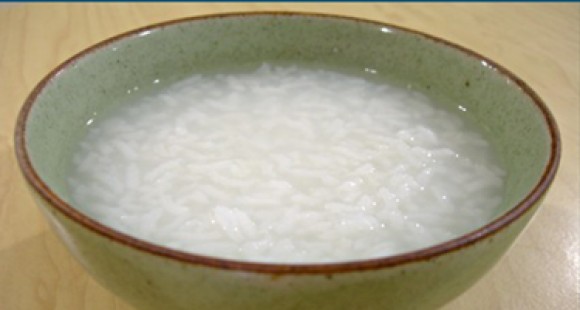 గంజి అన్నం తినడం వల్ల కలిగే లాభాలివే.. ఏకంగా ఇన్ని లాభాలు ఉన్నాయా?