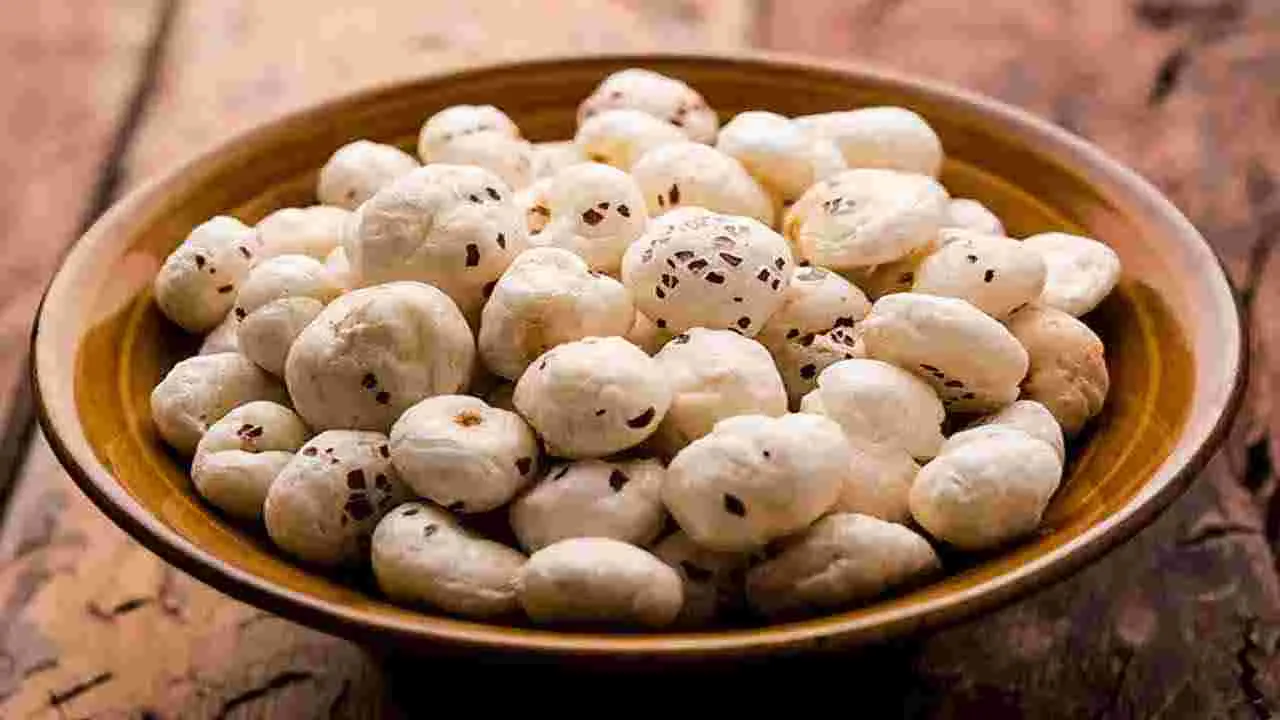 పూల్ మఖానా తినడం వల్ల కలిగే లాభాలివే.. మగవాళ్లలో ఆ సమస్యలకు చెక్!