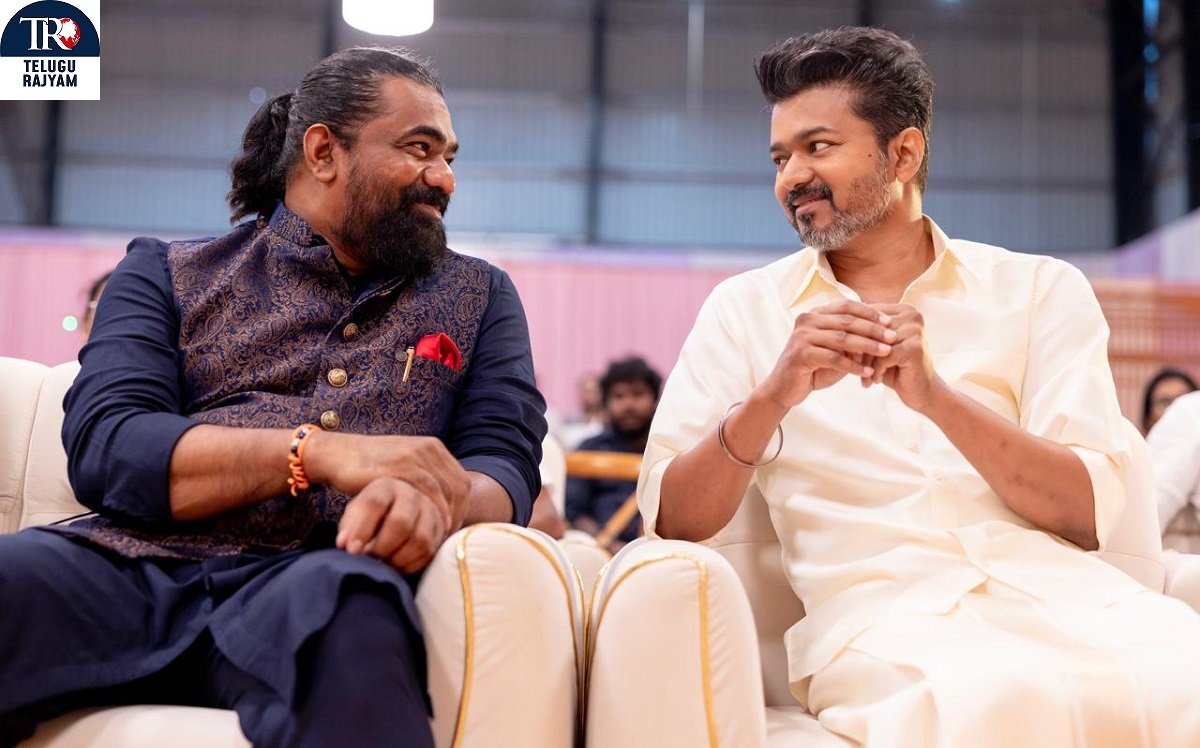 Thalapathy 69: అత్యంత వైభవంగా మొదలైన దళపతి 69 పూజ విజయ్‌ సినీ కెరీర్‌లో ఆఖరి సినిమా