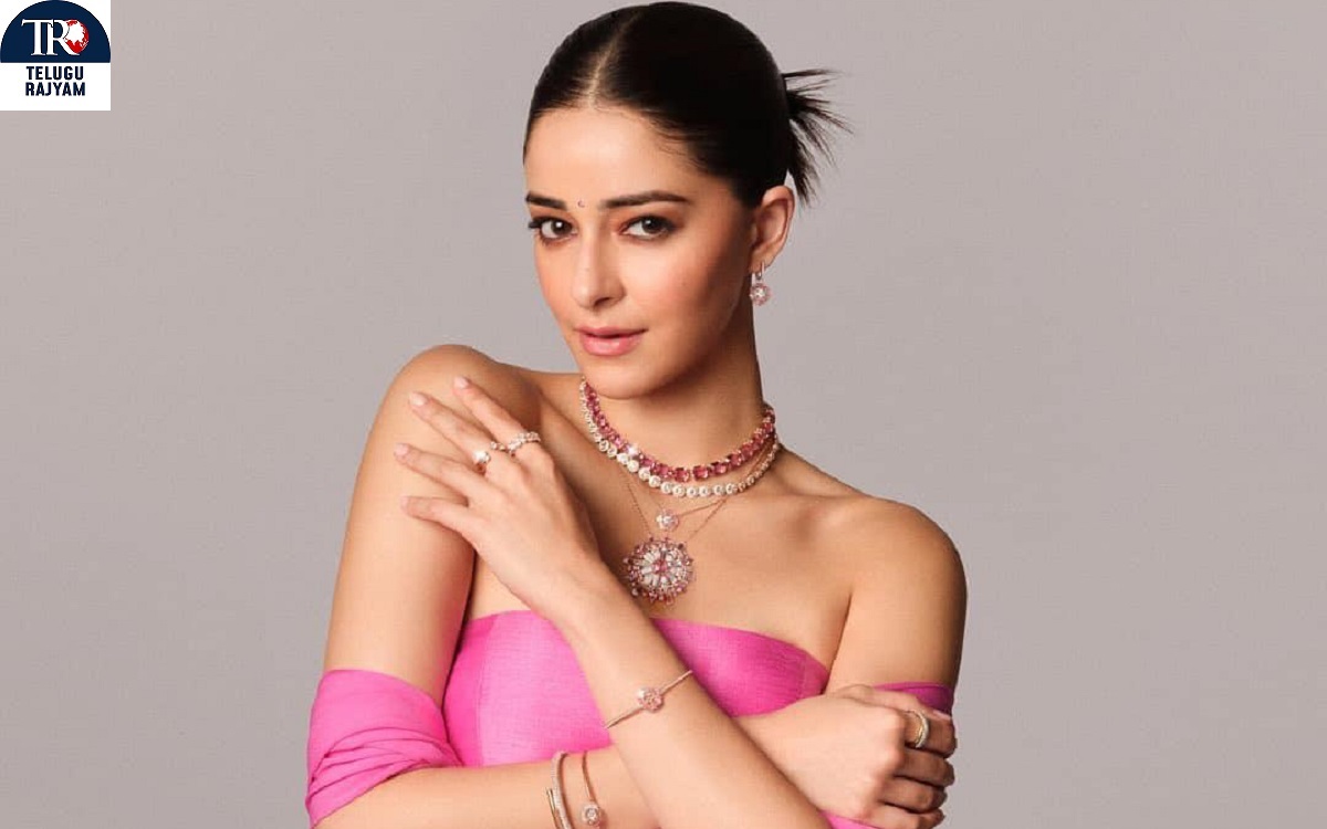 Ananya Pandey: కరణ్‌ జోహార్‌, సంజయ్‌ లీలా భన్సాలి సినిమాల్లో నటించాలనుంది: అనన్య పాండే