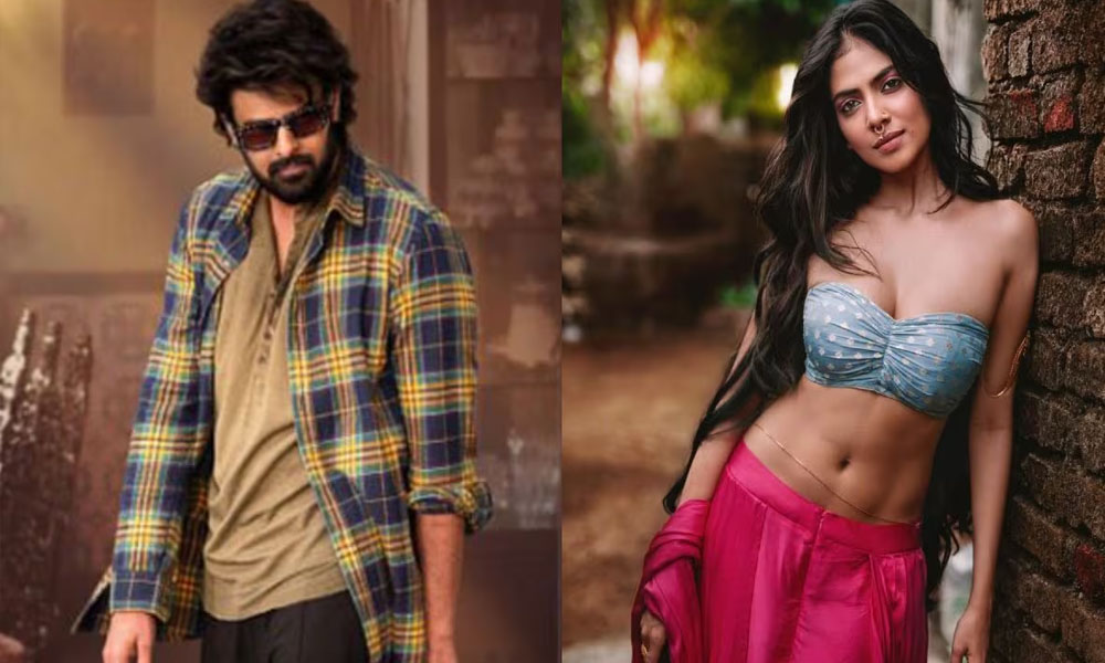 మాళవిక మోహన్ తో కలిసి ప్రభాస్ యూరప్ ప్రయాణం.. రాజా సాబ్ మూవీ నుంచి లేటెస్ట్ అప్డేట్!