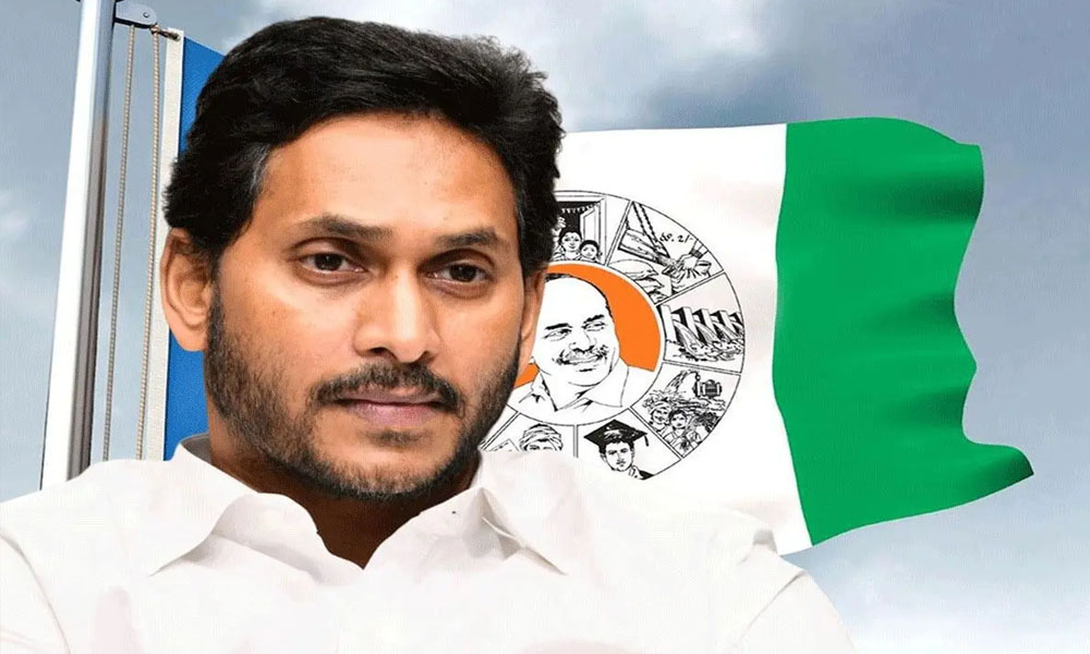 YSRCP: వైయస్సార్సీపీకి సినీ గ్లామర్ పూర్తిగా దూరమైనట్టేనా… గుడ్ బై చెబుతున్న సినీ నేతలు?