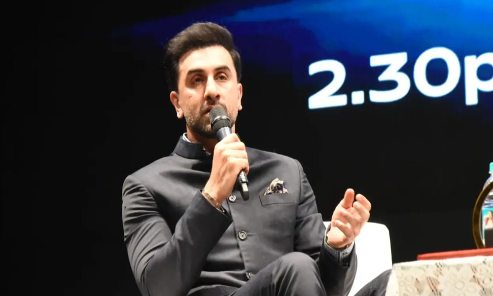 యానిమల్ సినిమాపై మరోసారి స్పందించిన రణబీర్ కపూర్.. అందుకోసమే ఫిలిం ఫెస్టివల్ జరగాలంటూ స్టేట్మెంట్!