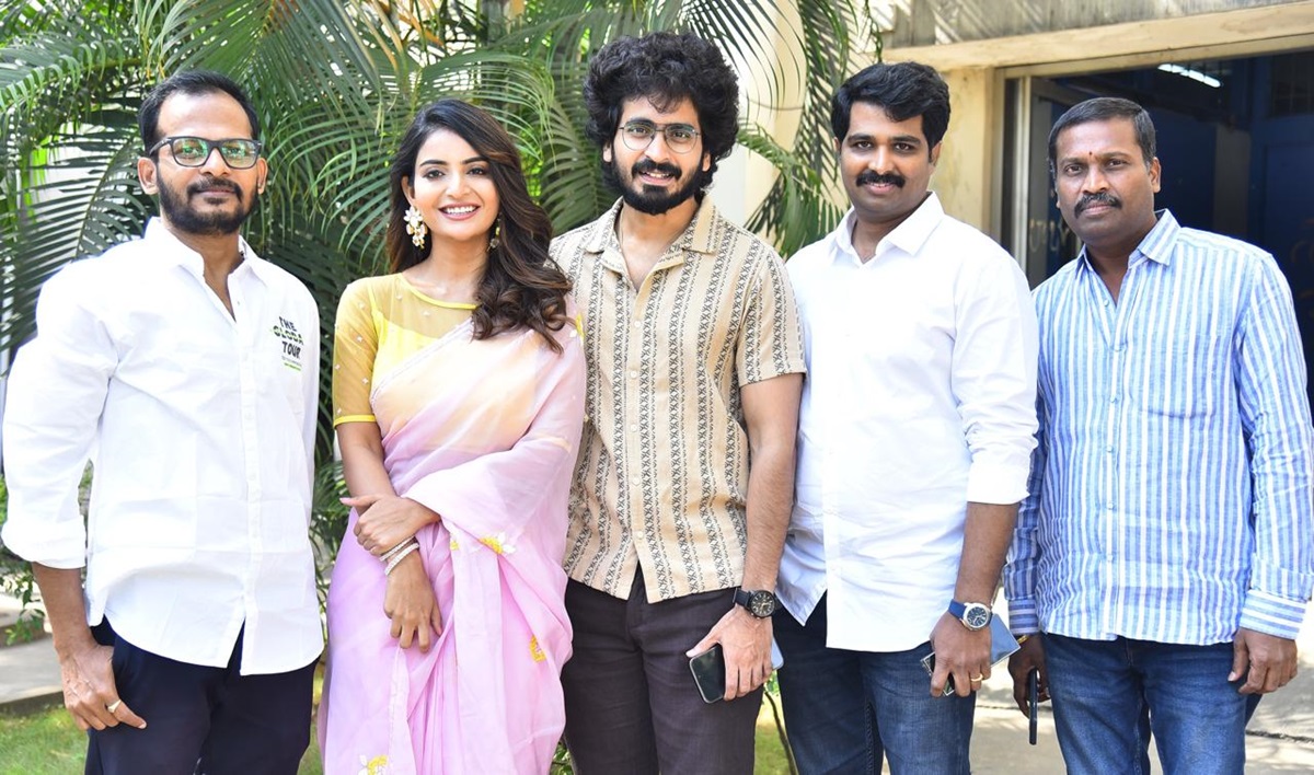 Srikakulam Sherlock Holmes: వెన్నెల కిషోర్, రైటర్ మోహన్ ‘శ్రీకాకుళం షెర్లాక్ హోమ్స్’ టీజర్ లాంచ్