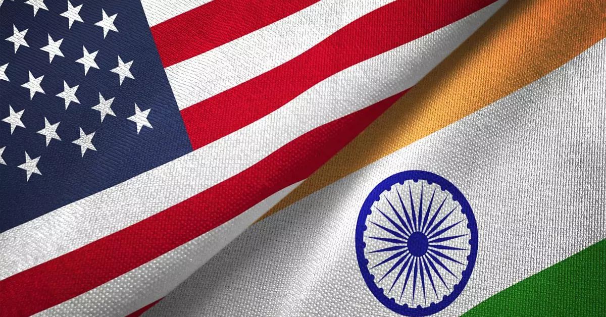 US Citizenship: అమెరికా పౌరసత్వంలో భారతీయుల హవా