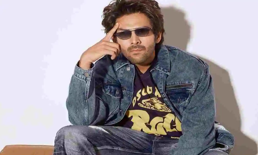 మళ్లీ రీమేక్ సినిమాతో కార్తీక్ ఆర్యన్.. అవసరమా అంటున్న సినీ క్రిటిక్స్!