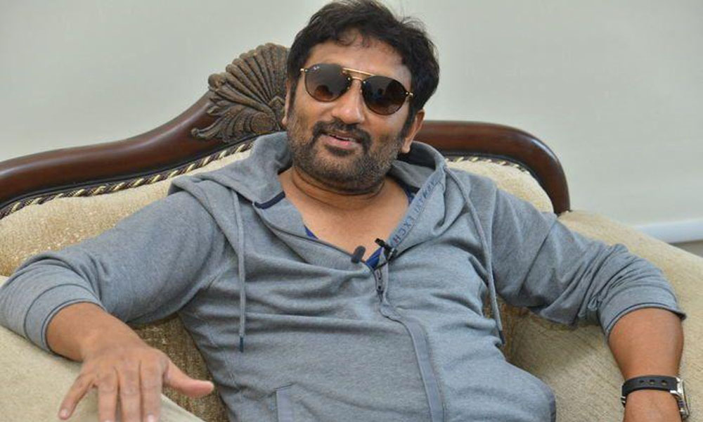 నా కెరియర్ లో అద్భుతాలు జరిగాయి.. 25 ఏళ్ల సినీ ప్రస్థానంపై శ్రీనువైట్ల కామెంట్స్!