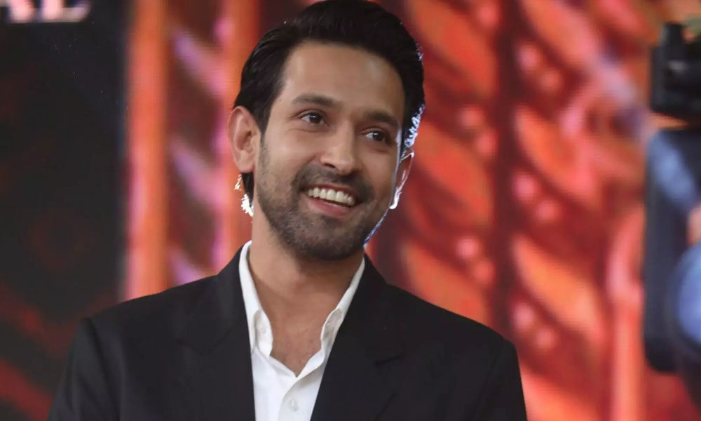 తూచ్.. నా స్టేట్మెంట్ తప్పుగా అర్థం చేసుకున్నారు.. తన రిటైర్మెంట్ పై వివరణ ఇచ్చిన విక్రాంత్ మాస్సే!