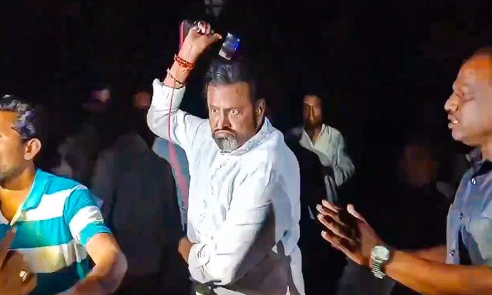 Mohan Babu: అసలు నువ్వు మనిషివేనా… జర్నలిస్టుల దాడి పై మండిపడిన రవి ప్రకాష్!