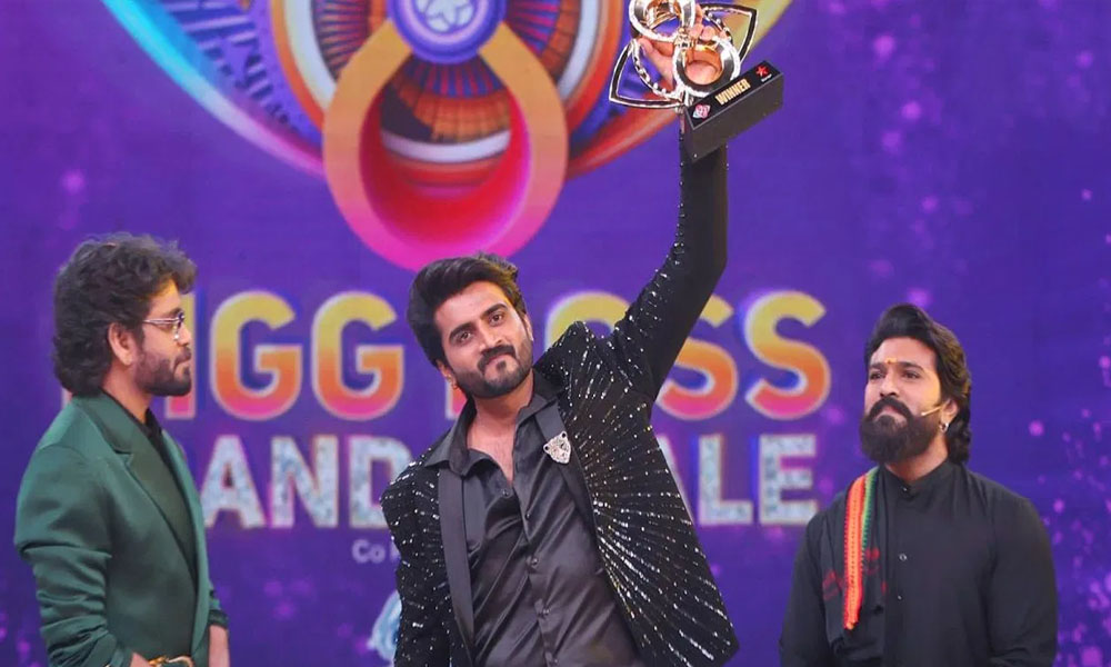 తెలుగు హృదయాలను గెలుచుకున్న కన్నడ నటుడు.. బిగ్ బాస్ సీజన్ 8 విన్నర్ గా నిఖిల్!