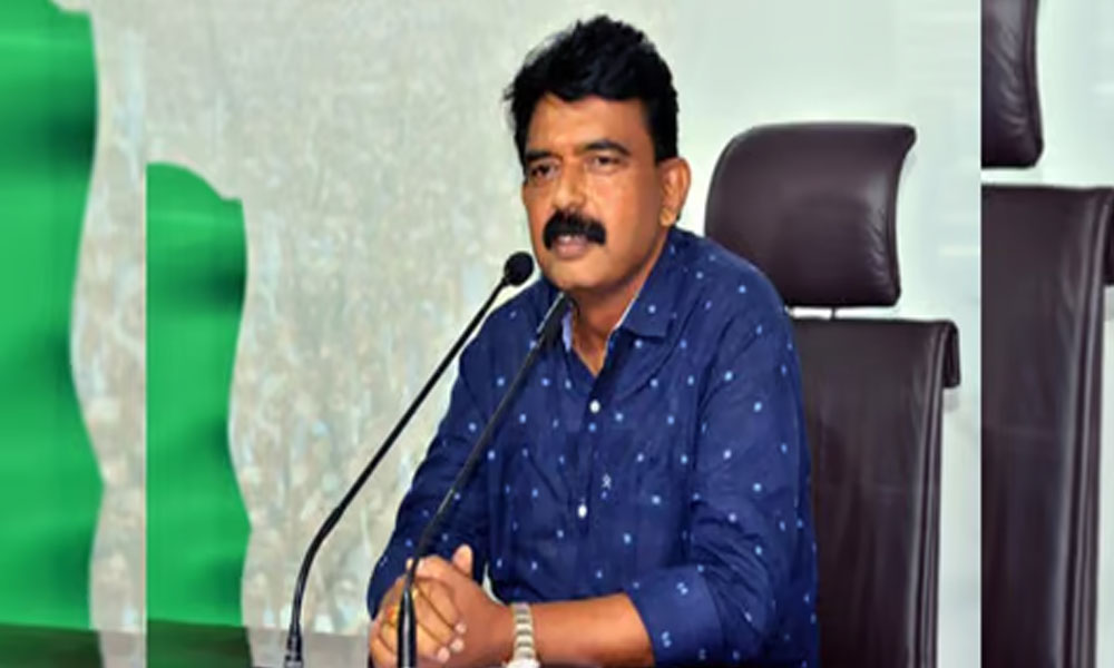 Perni Nani: మాజీ మంత్రి పేర్ని నాని పై కేసు నమోదు… ఏ క్షణమైనా అరెస్ట్ చేయొచ్చు!