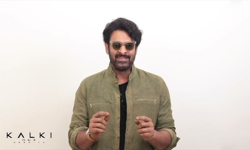 జపాన్ ప్రజలకు సారీ చెప్పిన డార్లింగ్.. త్వరలోనే కలుస్తానంటూ ప్రామిస్!