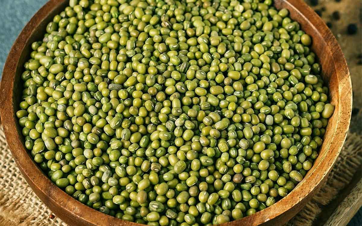 నానబెట్టిన పెసలు తినడం వల్ల కలిగే ఆరోగ్య ప్రయోజనాలివే.. ఇన్ని లాభాలు ఉన్నాయా?