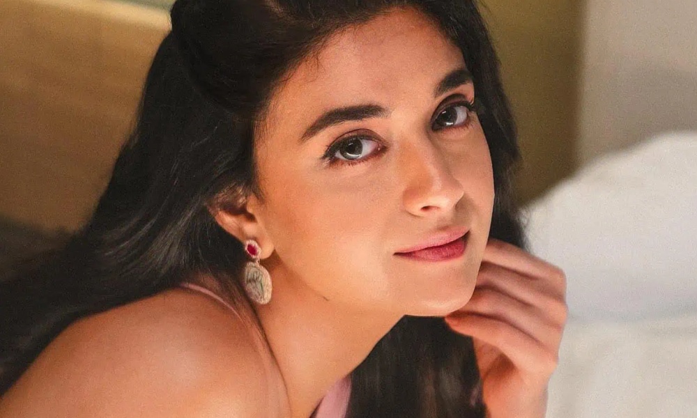 Keerthy Suresh: అంకుల్ అని పిలిస్తే మర్యాదగా ఉండదు… కీర్తి సురేష్ కు వార్నింగ్ ఇచ్చిన హీరో?