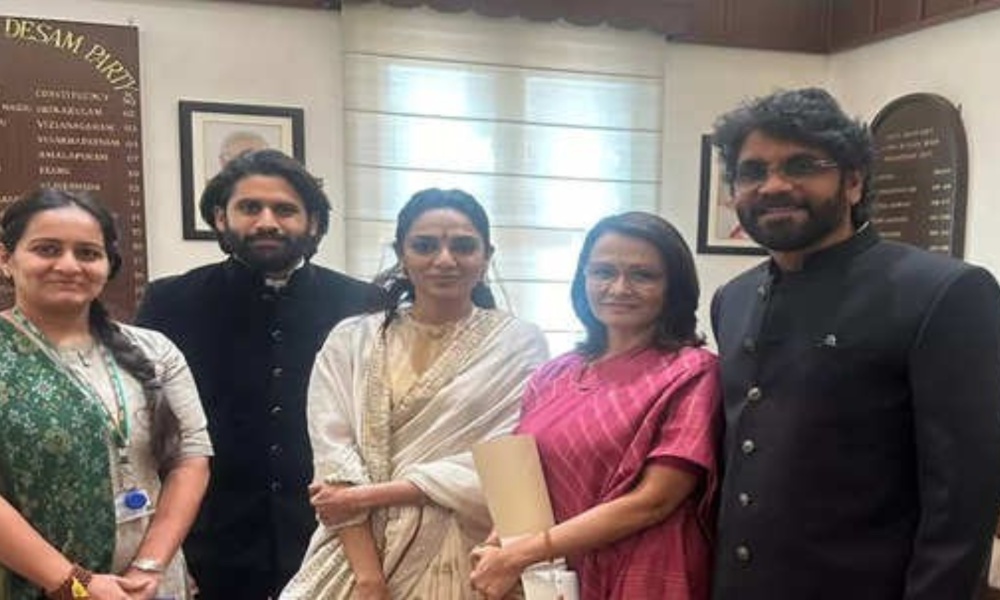 Akkineni Family: పార్లమెంట్ లోని టీడీపీ ఆఫీసులో సందడి చేసిన నాగార్జున కుటుంబం…అదే కారణమా?