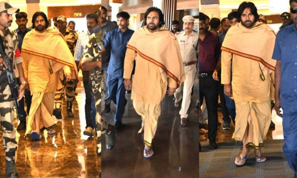 Pawan Kalyan: పవన్ కళ్యాణ్ ఆధ్యాత్మిక టూర్ ప్రారంభం….కొచ్చిలో అడుగుపెట్టిన డిప్యూటీ సీఎం?