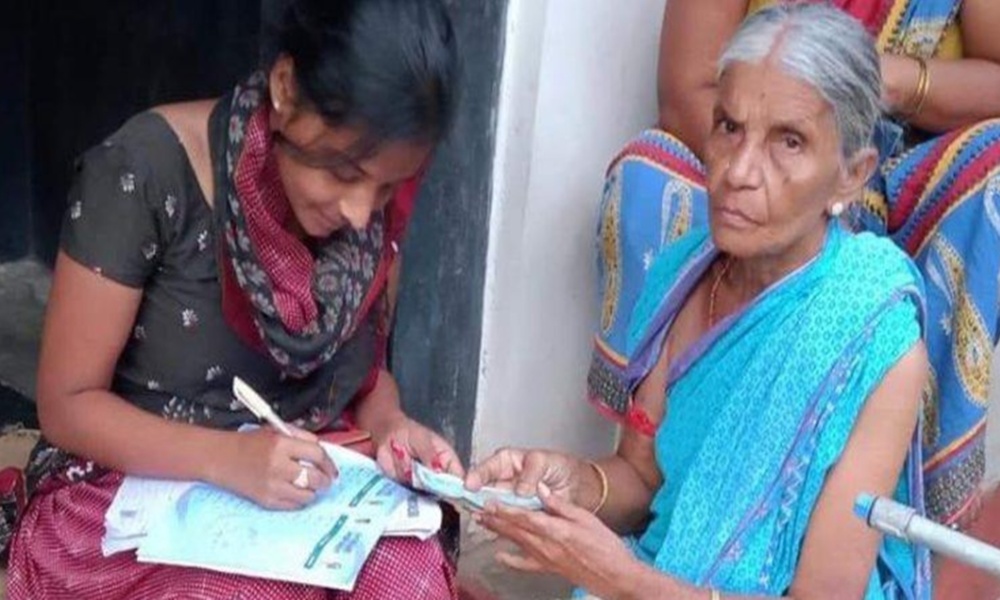 AP: ఏపీలో పెన్షన్ల పంపిణీలు మార్పు…. ఉద్యోగస్తులకు బిగ్ రిలీఫ్!