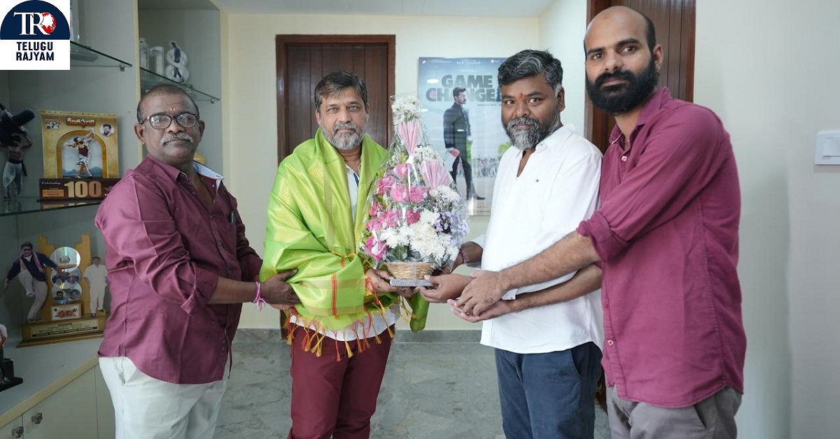 Aparichita Dari: నిర్మాత శిరీష్ రెడ్డి గారి చేతుల మీదుగా “అపరిచిత దారి” ఫస్ట్ లుక్ విడుదల !!!