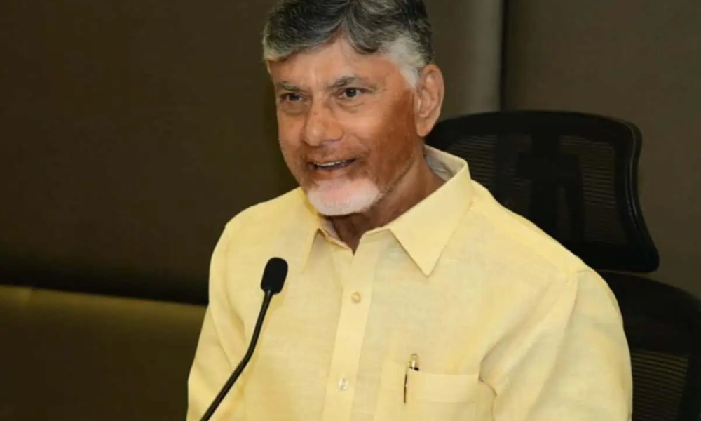 AP: జనంలోకి జగన్… ఎమ్మెల్యేల తీరుపై మండిపడిన చంద్రబాబు!.