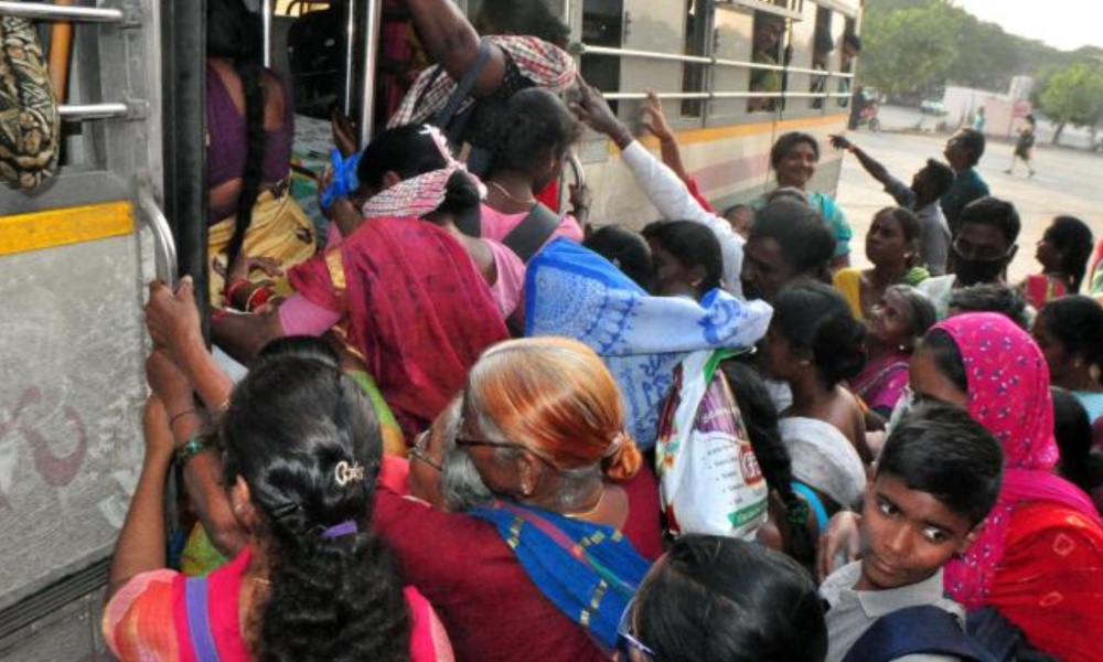AP: ఏపీ మహిళలకు ఉచిత బస్సు ప్రయాణం పై బిగ్ షాక్ ఇచ్చిన ప్రభుత్వం…. అంతవరకే పరిమితమా?