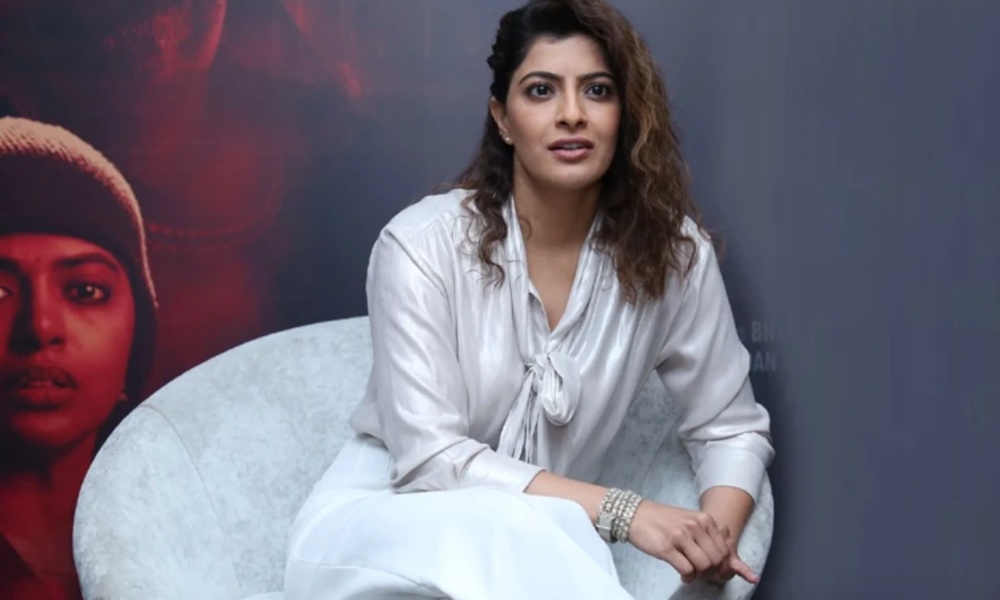 Varalakshmi: 2500 కోసం రోడ్లమీద డాన్సులు వేశాను… వరలక్ష్మి శరత్ కుమార్ సంచలన వ్యాఖ్యలు!