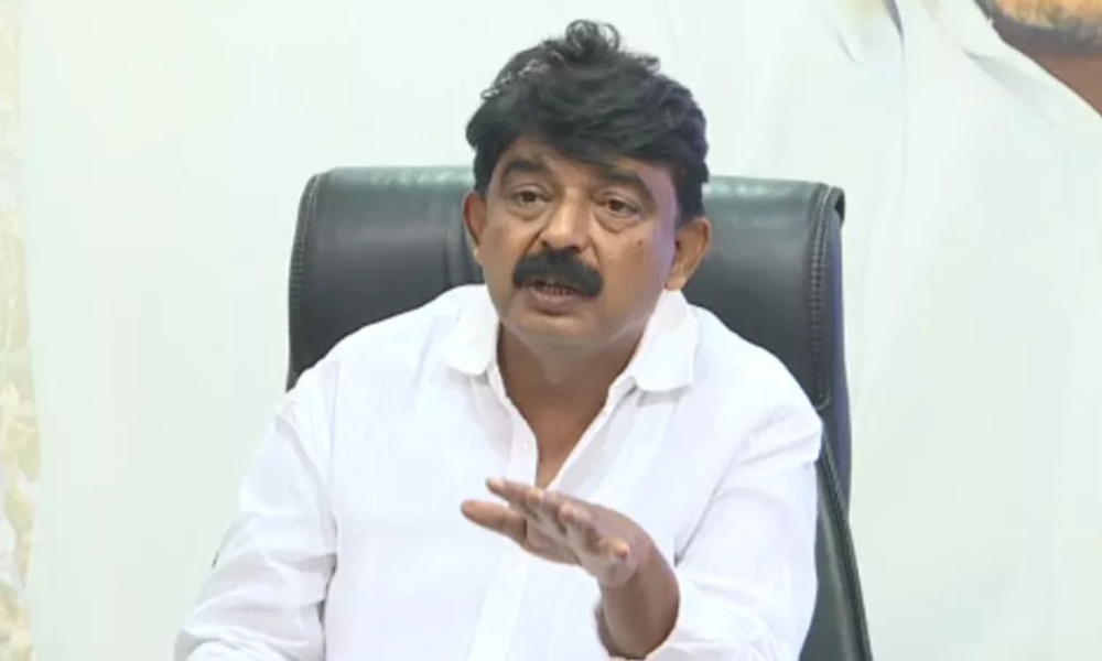 AP: వైయస్ జగన్ ను అరెస్టు చేయడమే కూటమి ప్రభుత్వ లక్ష్యం… మాజీ మంత్రి సంచలన వ్యాఖ్యలు?