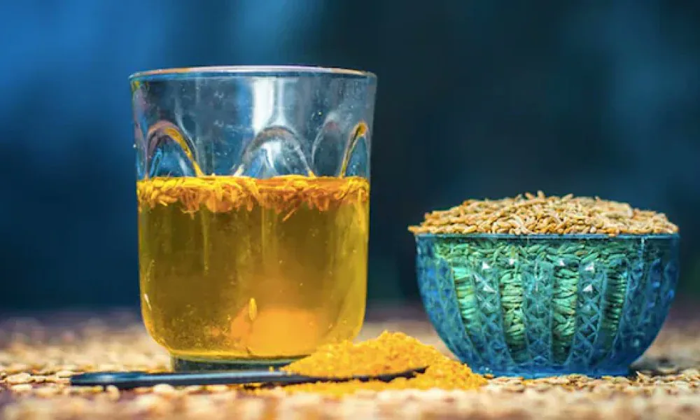 నెలరోజులు జీలకర్ర నీరు తాగడం వల్ల కలిగే లాభాలివే.. ఈ హెల్త్ బెనిఫిట్స్ మీకు తెలుసా?